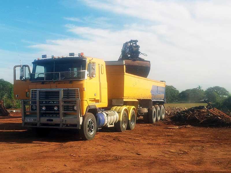 Earthmoving Loading Truck